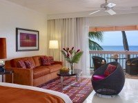 Crystal Cove by Elegant Hotels-Crystal_Cove_by_Elegant_Hotels_9698.jpg