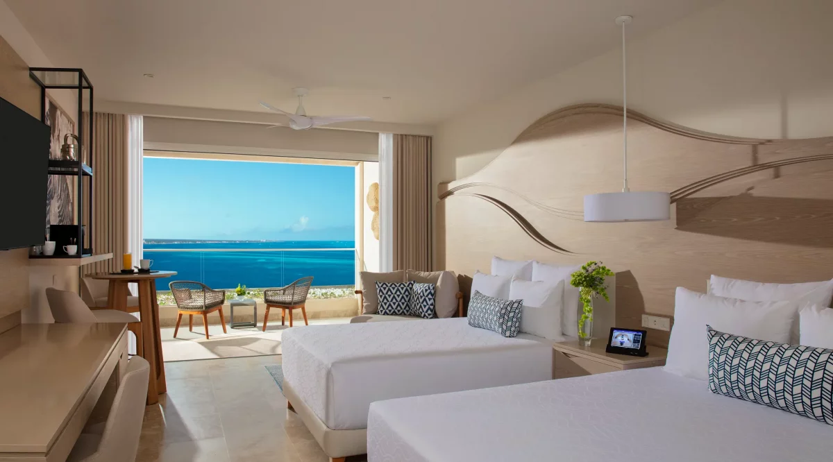 Xcelerate Junior Suite Live Big Ocean Front Breathless Cancun Soul Resort & Spa