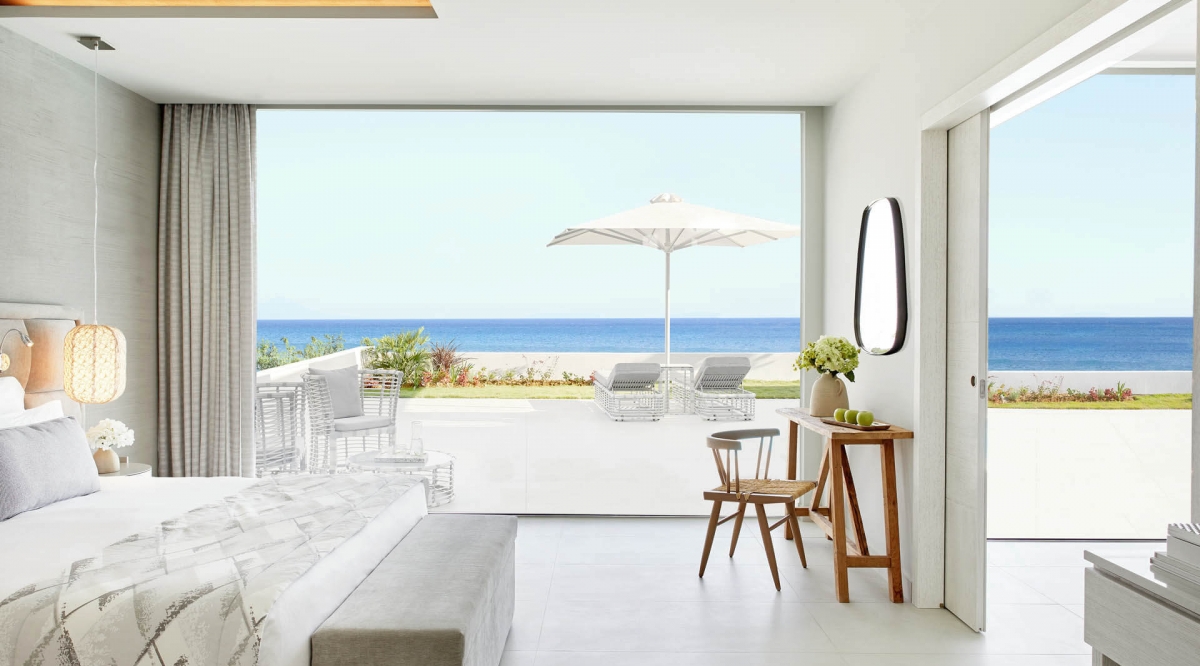 Deluxe One Bedroom Bungalow Suite with Private Garden Beachfront Ikos Aria