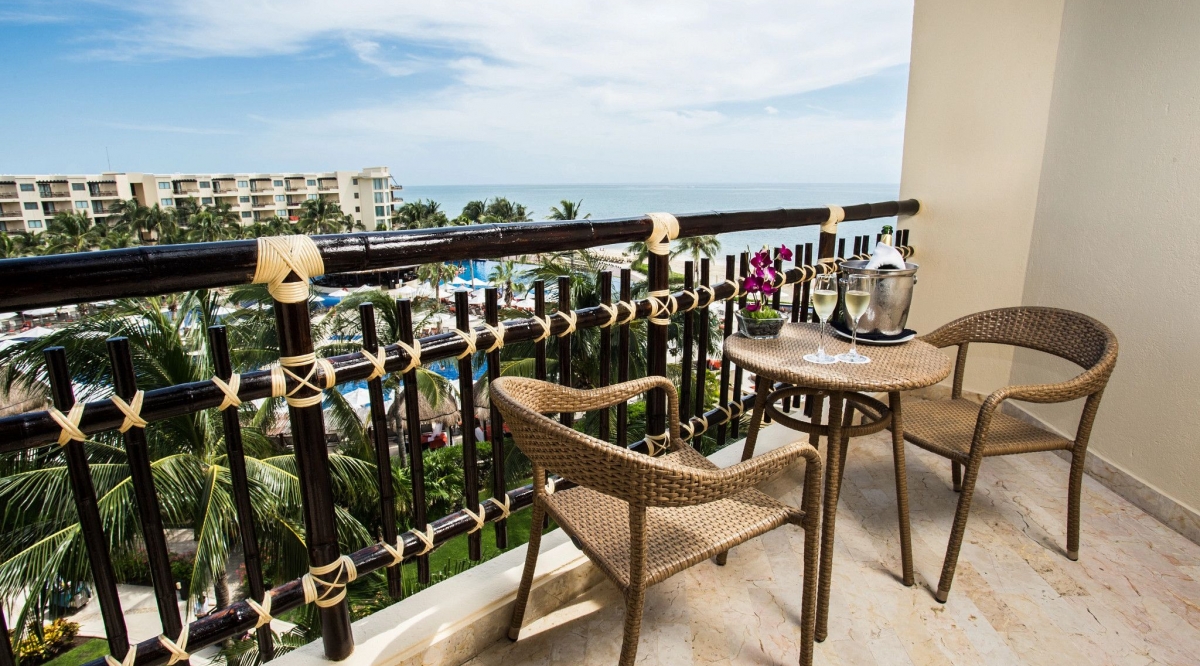 Premium Deluxe Ocean View Dreams Riviera Cancun Resort & Spa