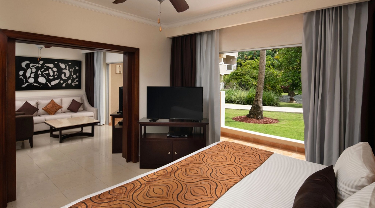 Preferred Club Honeymoon Suite Tropical View Dreams Palm Beach Punta Cana