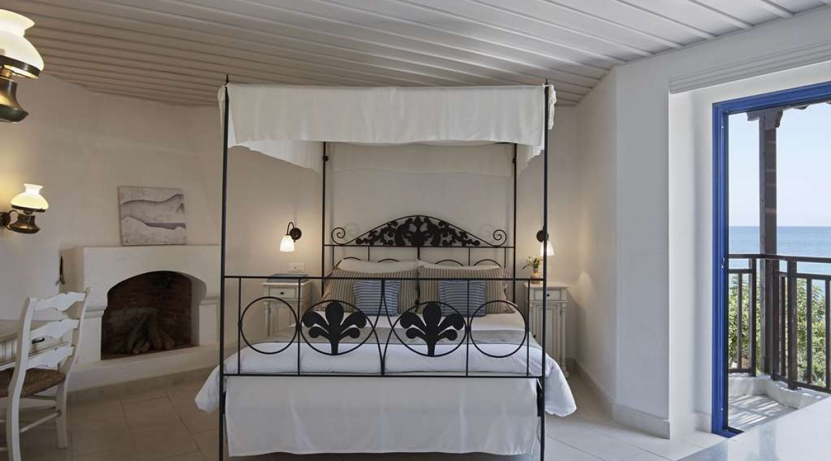 Deluxe Panorama Seafront Suite Two Bedroom Creta Maris Beach Resort