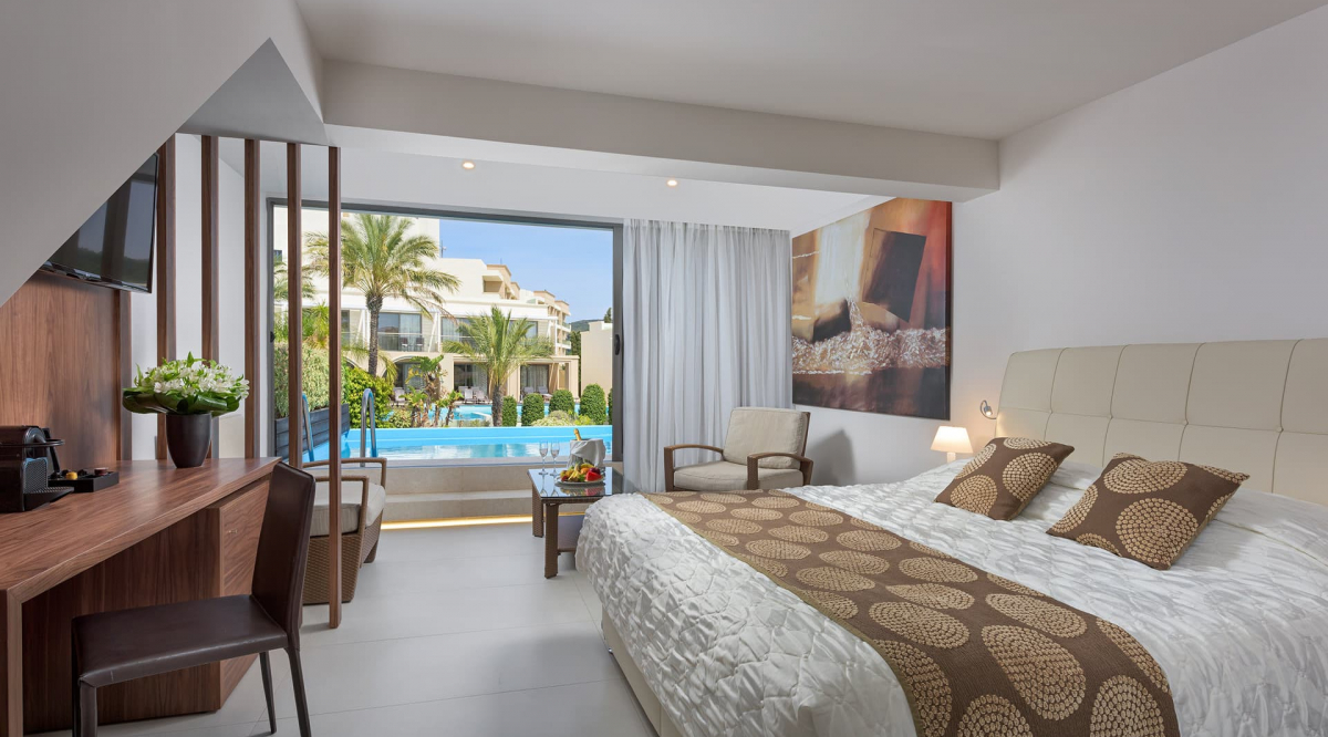 Premium Swim up Double Room with Garden View  The Ixian Grand & All Suites