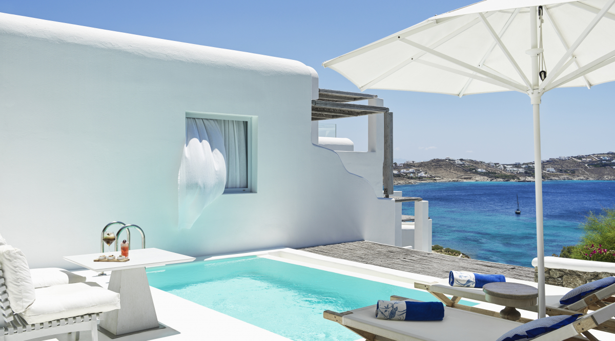 Superior Suite with Private Pool and Sea View Katikies Mykonos