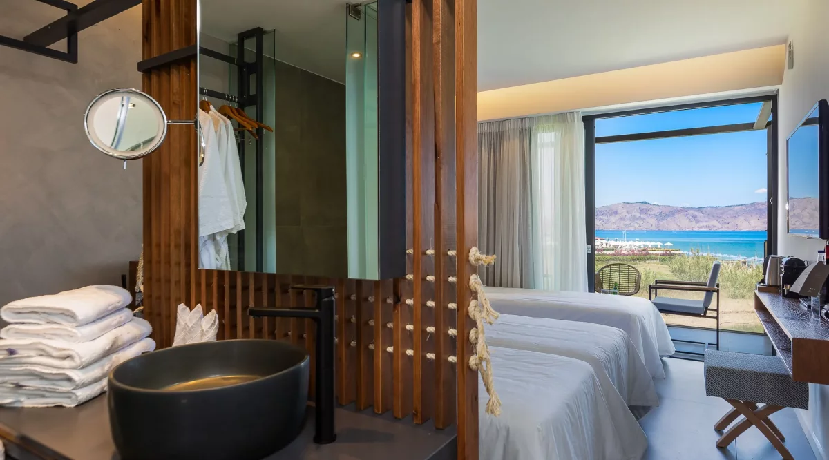Superior Room with Sea View La Mer Resort & Spa