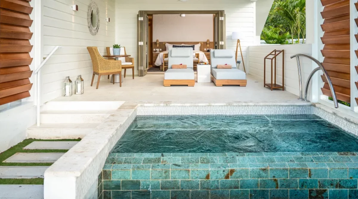 Joli Beachfront Walkout Butler Suite with Private Pool Sandals Halcyon Beach