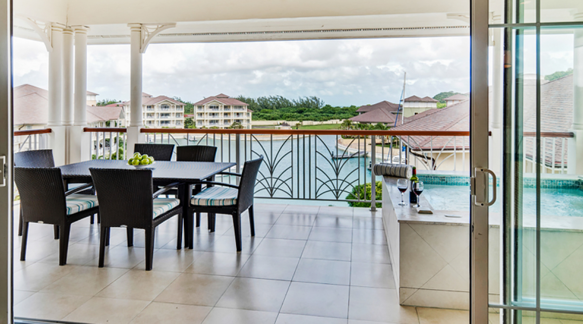 Marina View Villa Suites The Landings Resort & Spa
