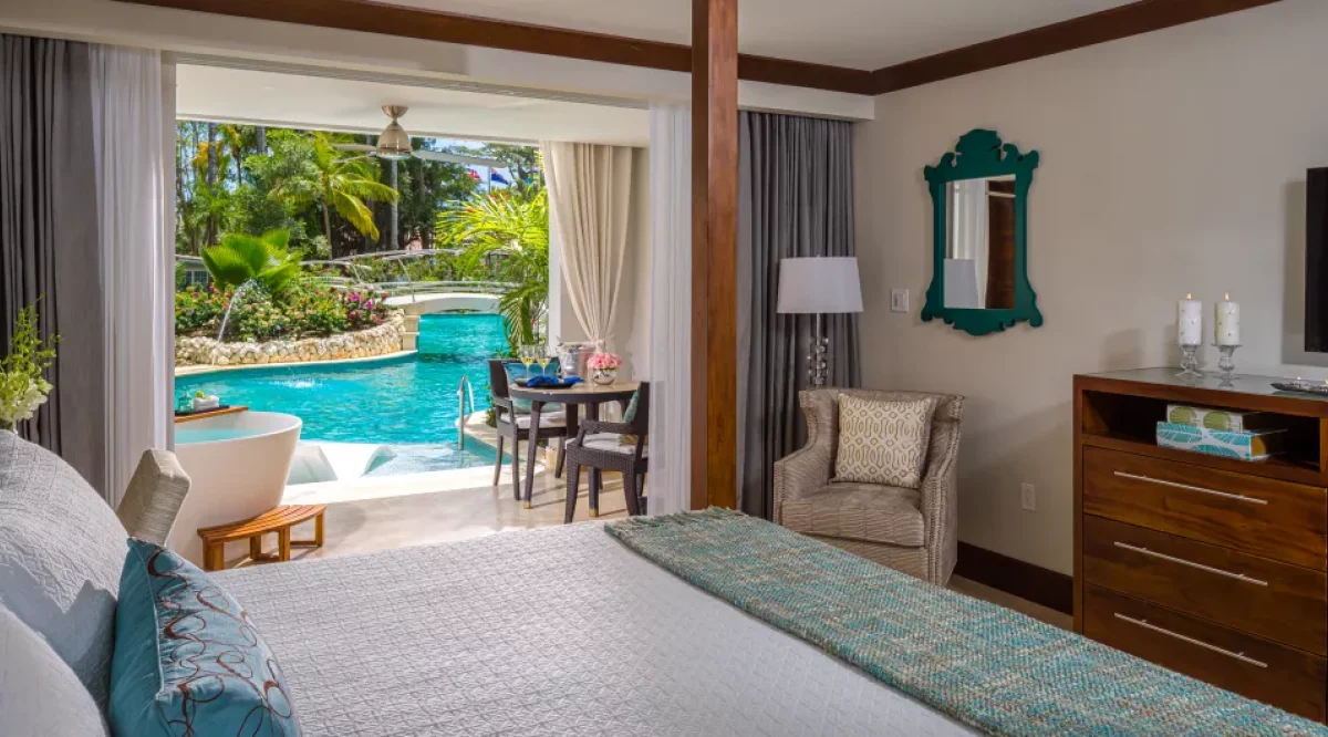 Crystal Lagoon Swim-Up Club Level Luxury Room with Patio Tranquility Soaking Tub Sandals Barbados