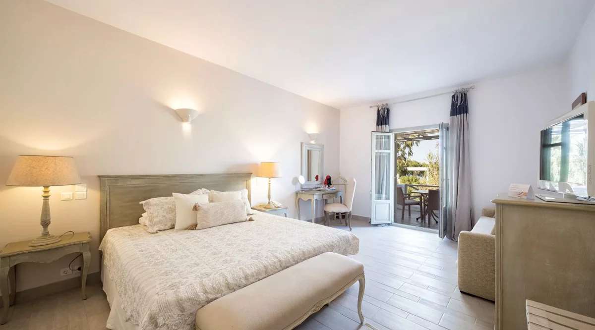 Junior Suite Saint Andrea Paros Seaside Resort
