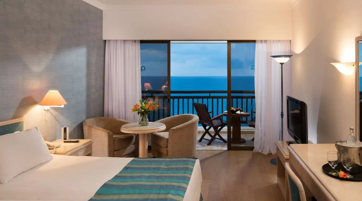 Superior Sea View Coral Beach Hotel & Resort